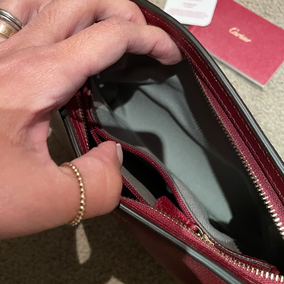 Cartier red leather clutch - Picture 4 of 6